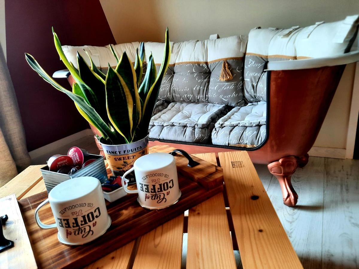 Bien Etre Simple Hotel Villajou Luaran gambar