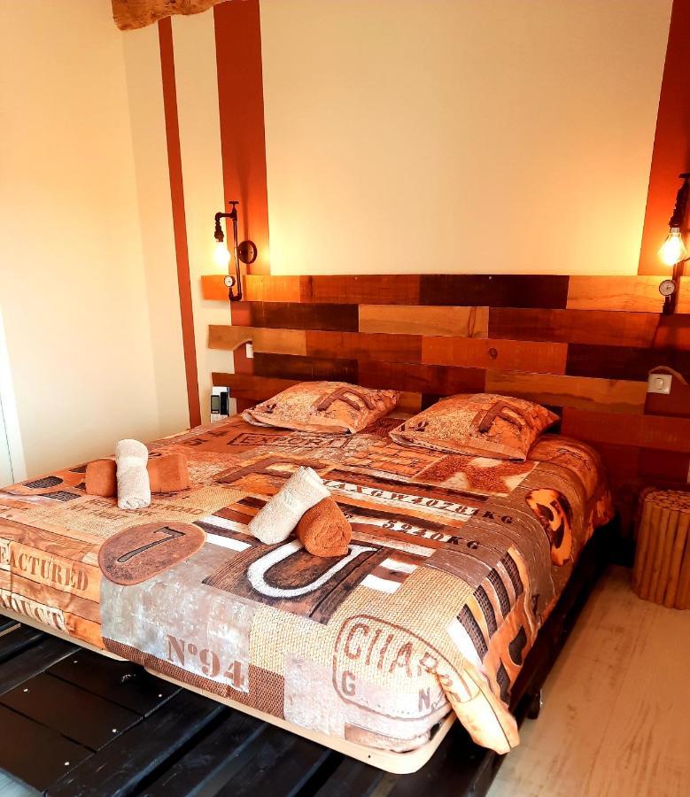 Bien Etre Simple Hotel Villajou Luaran gambar