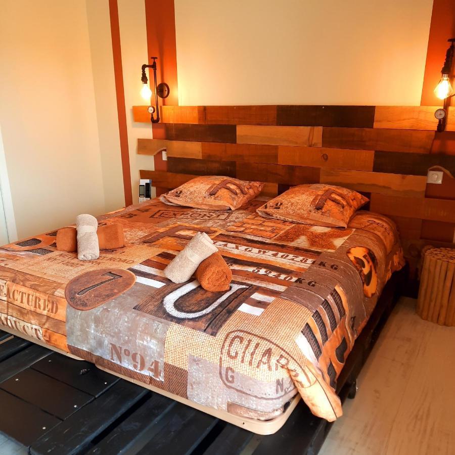 Bien Etre Simple Hotel Villajou Luaran gambar